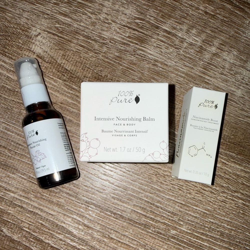 100% Pure skin care bundle set- NWT